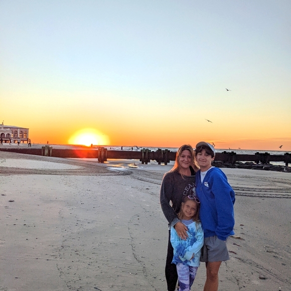 Meet your Posher, Kristy - Picture 1 of 1